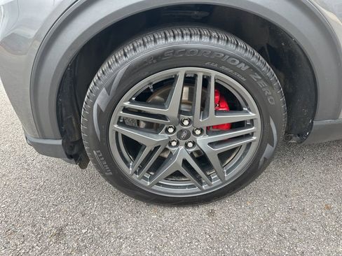 Certified 2025 Ford Explorer ST w/ Sun And Sound Package image 4