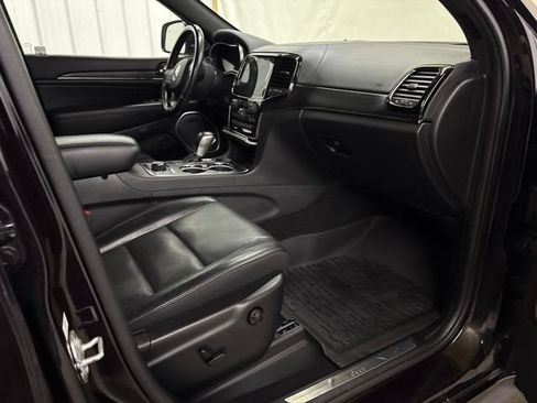 Used 2020 Jeep Grand Cherokee High Altitude AWD/4WD image 28