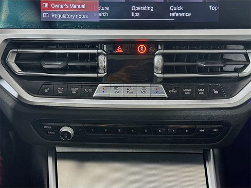 Used 2021 BMW 330i xDrive 330i xDrive image 18