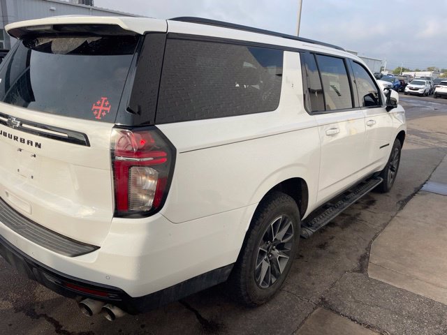 Used 2023 Chevrolet Suburban Z71 w/ Z71 Off-Road Package AWD/4WD image 23