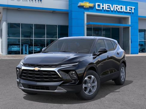 New 2026 Chevrolet Blazer LT FWD image 7