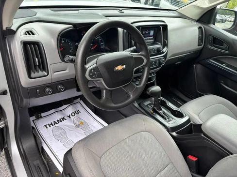 Used 2016 Chevrolet Colorado W/T w/ WT Convenience Package AWD/4WD image 2