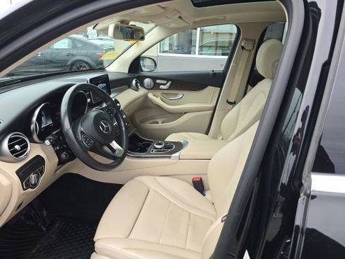 Used 2019 Mercedes-Benz GLC 350e GLC 350e image 12