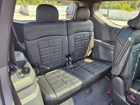 New 2026 Kia EV9 Land AWD/4WD image 29