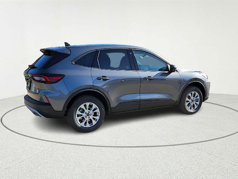 New 2026 Ford Escape Active w/ Active Premium Tech Pack image 9