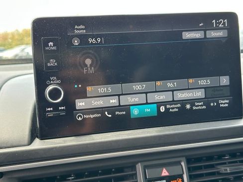 Used 2023 Honda Pilot Elite image 29