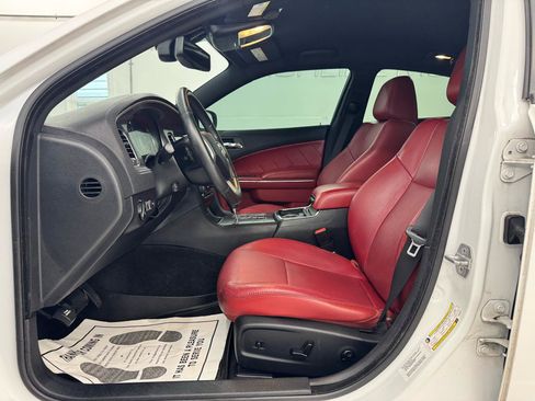 Used 2013 Dodge Charger R/T RWD image 10