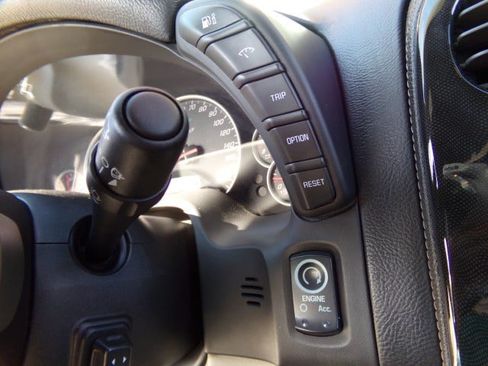Used 2010 Chevrolet Corvette Coupe w/ Preferred Equipment Group RWD image 17