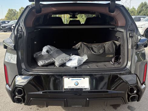 New 2026 BMW XM Label Red image 31