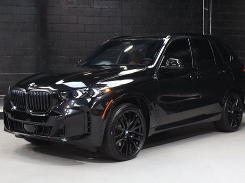 Used 2025 BMW X5 sDrive40i w/ M Sport Package RWD image 4