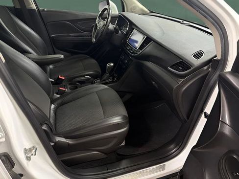 Used 2018 Buick Encore Preferred FWD image 15