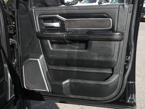 Used 2020 RAM 3500 Laramie image 47