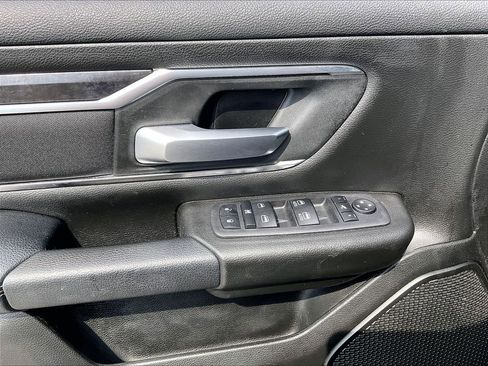 Used 2024 RAM 1500 Big Horn AWD/4WD image 37