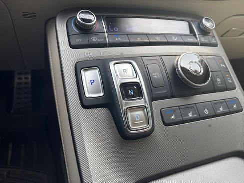 Used 2020 Hyundai Palisade Limited FWD image 22