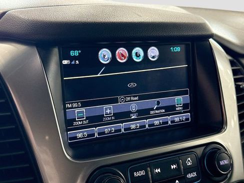 Used 2018 Chevrolet Tahoe Premier AWD/4WD image 14