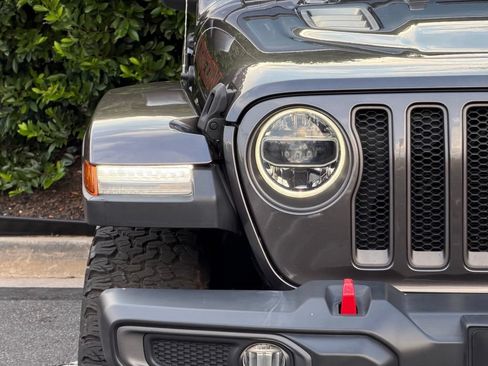 Used 2021 Jeep Wrangler Unlimited Rubicon AWD/4WD image 4