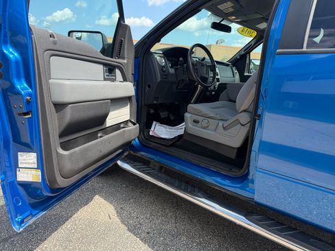 Used 2014 Ford F150 XLT w/ Equipment Group 302A Luxury AWD/4WD image 7
