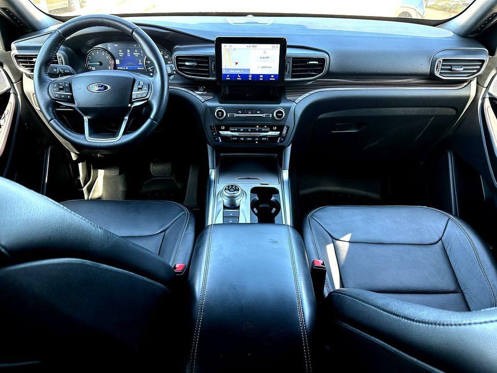 Used 2020 Ford Explorer Limited RWD image 30