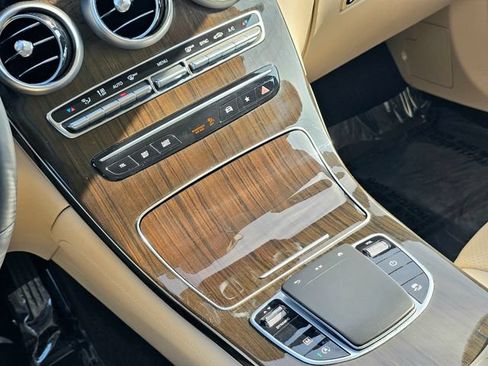 Certified 2020 Mercedes-Benz GLC 300 4MATIC image 35