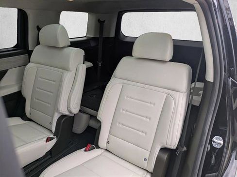 Used 2025 Hyundai Santa Fe Calligraphy image 14