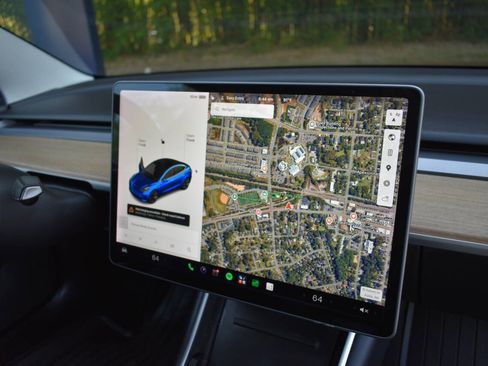 Used 2018 Tesla Model 3 Long Range AWD/4WD image 27