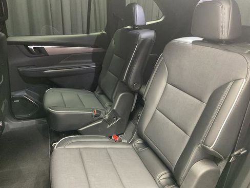 New 2026 Buick Enclave Preferred image 9