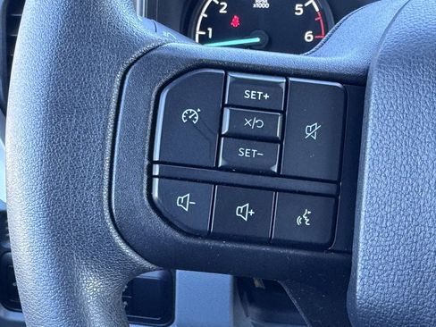 Used 2024 Ford F250 XLT image 7