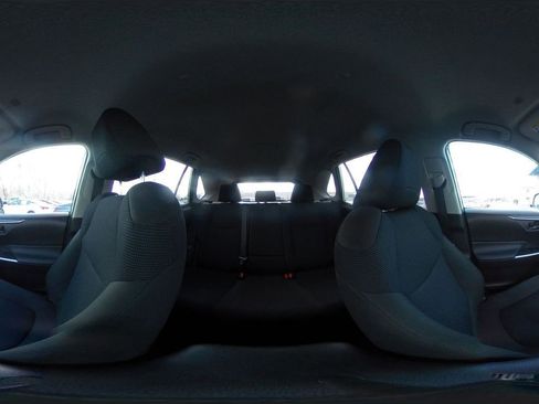 Used 2025 Toyota RAV4 LE image 41