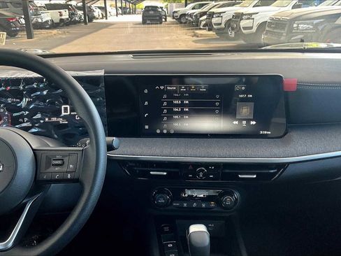 New 2026 Nissan Kicks SV image 6