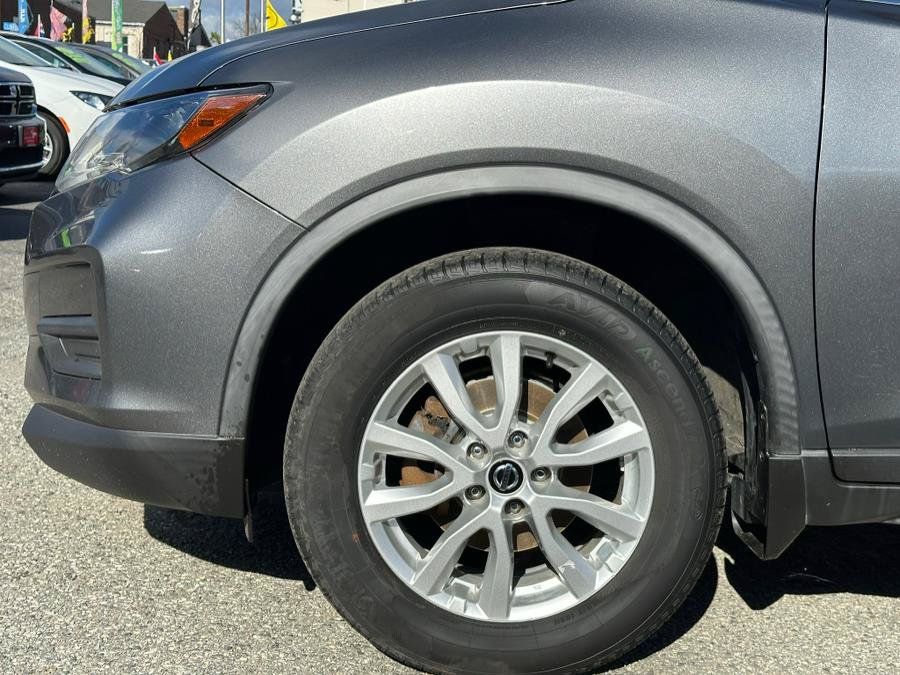 Used 2020 Nissan Rogue SV AWD/4WD image 39