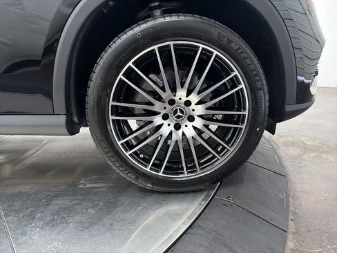 New 2026 Mercedes-Benz GLC 300 image 9
