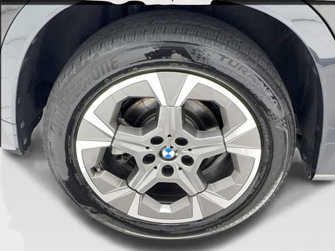 Used 2025 BMW X1 xDrive28i AWD/4WD image 14