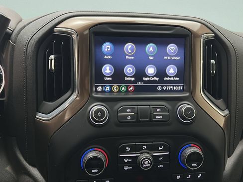 Used 2020 Chevrolet Silverado 1500 High Country w/ Technology Package AWD/4WD image 29