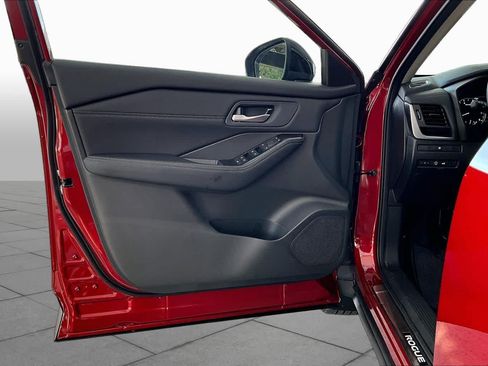 New 2026 Nissan Rogue Dark Armor FWD image 10