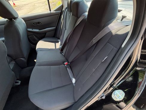 Used 2025 Nissan Sentra S FWD image 33
