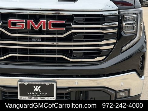 New 2026 GMC Sierra 1500 SLT AWD/4WD image 8