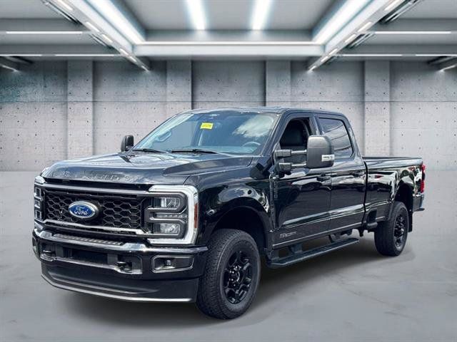 Used 2024 Ford F350 XLT w/ XLT Premium Package AWD/4WD image 28