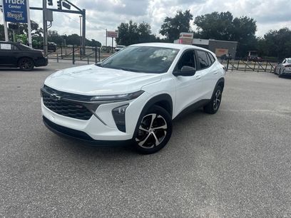 Used 2025 Chevrolet Trax RS