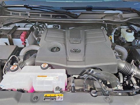 New 2026 Toyota Tundra Platinum image 16