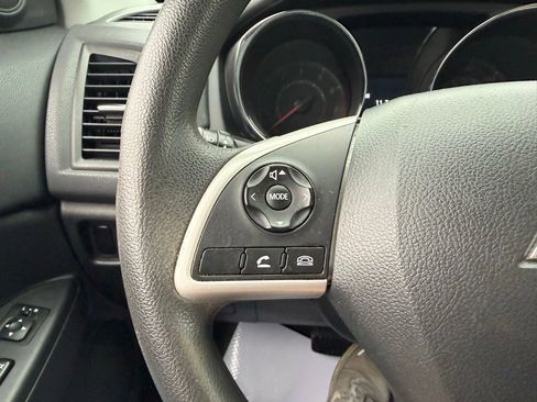 Used 2020 Mitsubishi Outlander Sport SE AWD/4WD image 29