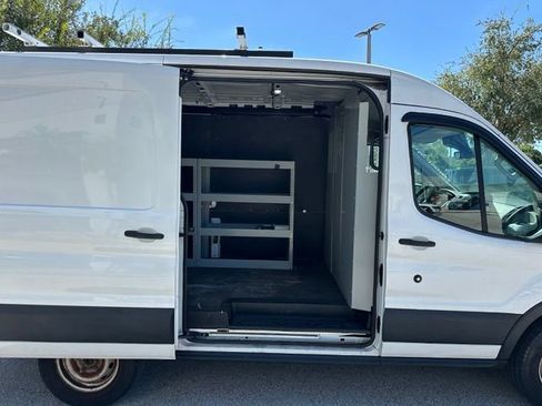 Used 2019 Ford Transit 250 130 Medium Roof RWD image 13