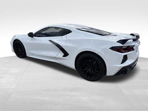 Used 2023 Chevrolet Corvette Stingray Preferred Cpe w/ 2LT RWD image 3