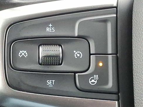 Used 2022 Chevrolet Silverado 2500 LTZ w/ LTZ Plus Package image 21