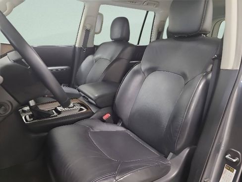Used 2021 Nissan Armada SL w/ Captain's Chairs Package AWD/4WD image 21
