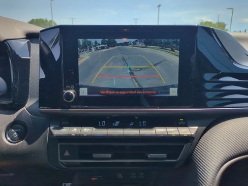 Used 2025 Toyota Camry SE FWD image 20