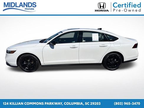 Certified 2025 Honda Accord SE image 4