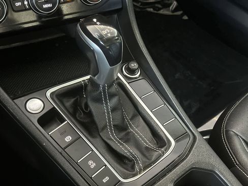 Used 2022 Volkswagen Jetta SE FWD image 21