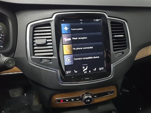 Used 2022 Volvo XC90 T6 Momentum w/ Climate Package image 27