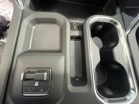 New 2026 GMC Sierra 2500 Denali AWD/4WD image 23
