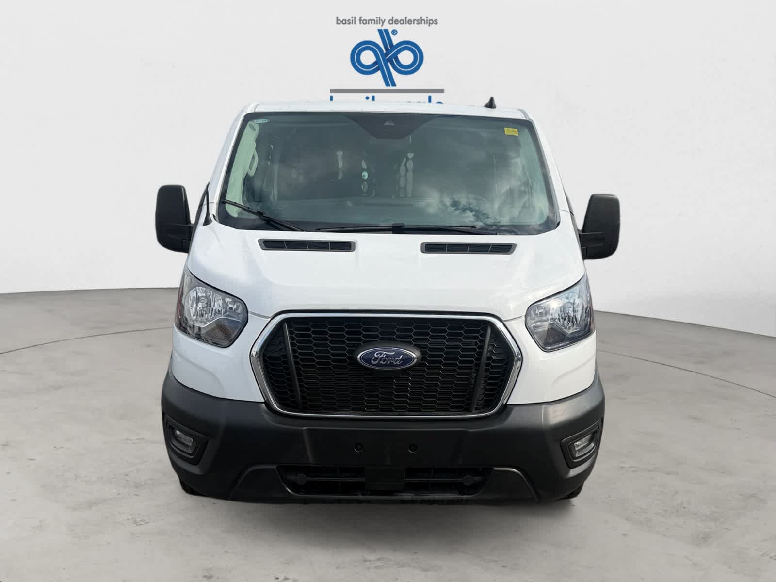 Used 2025 Ford Transit 250 Low Roof w/ Exterior Upgrade Package RWD image 9
